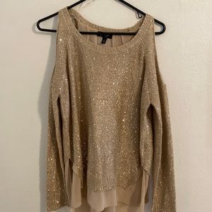 Jessica Simpson Open shoulder sweater Large